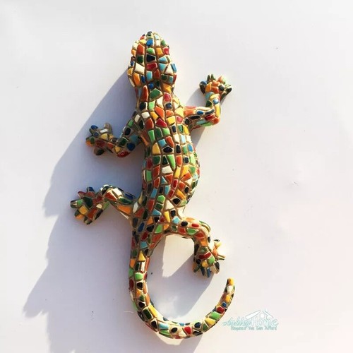 Wall lizard spain tourist - wall,